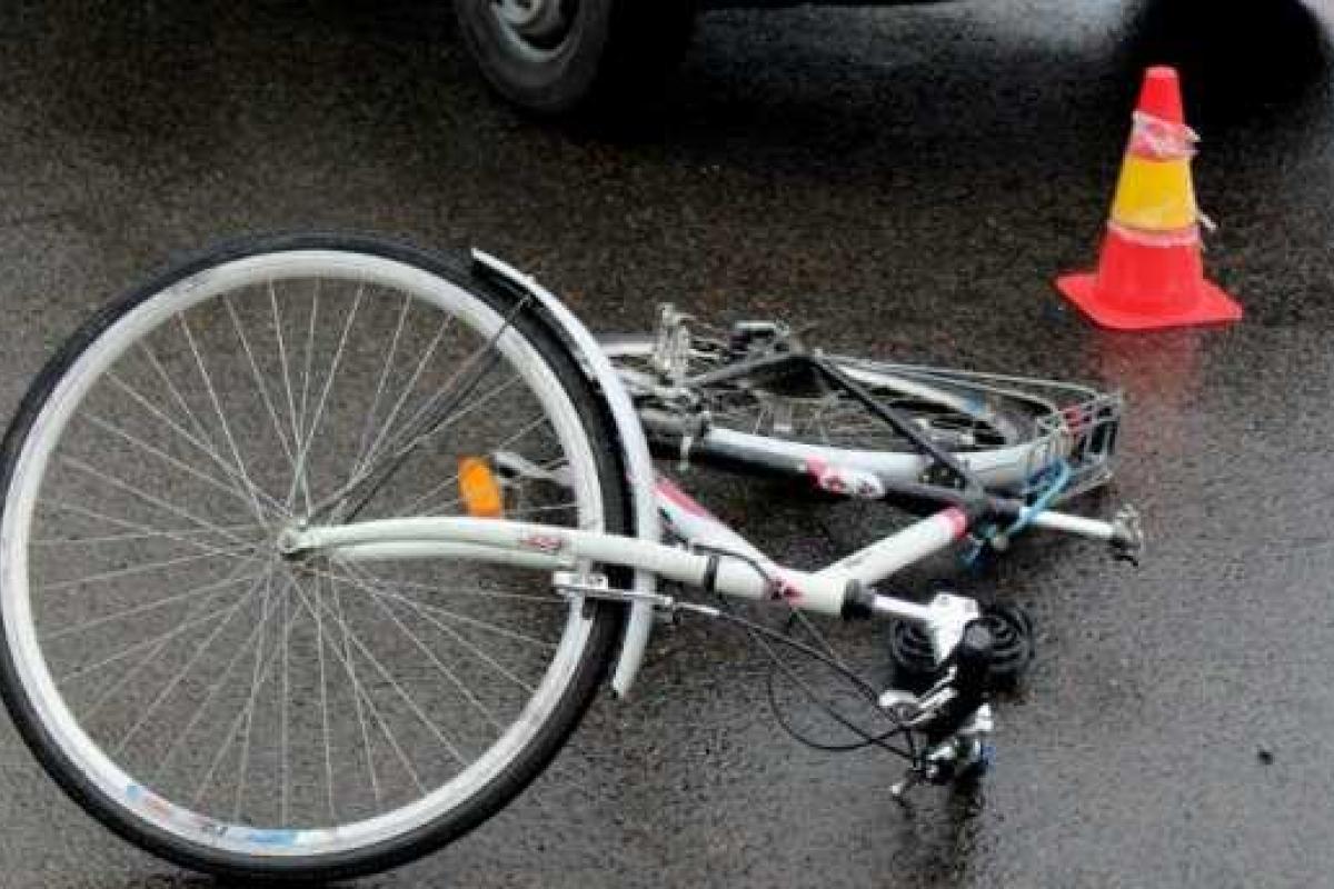 На Киевщине 18-летний парень сбил насмерть двух велосипедистов