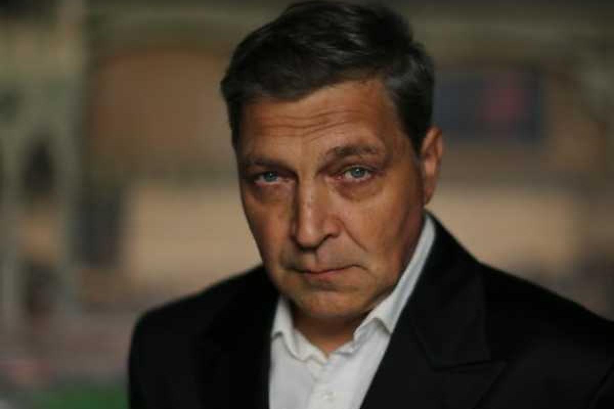 Невзоров: В российских танках, вернувшихся с Донбасса, нашли трупы военных Невзоров: В российских танках, вернувшихся с Донбасса, нашли трупы военных