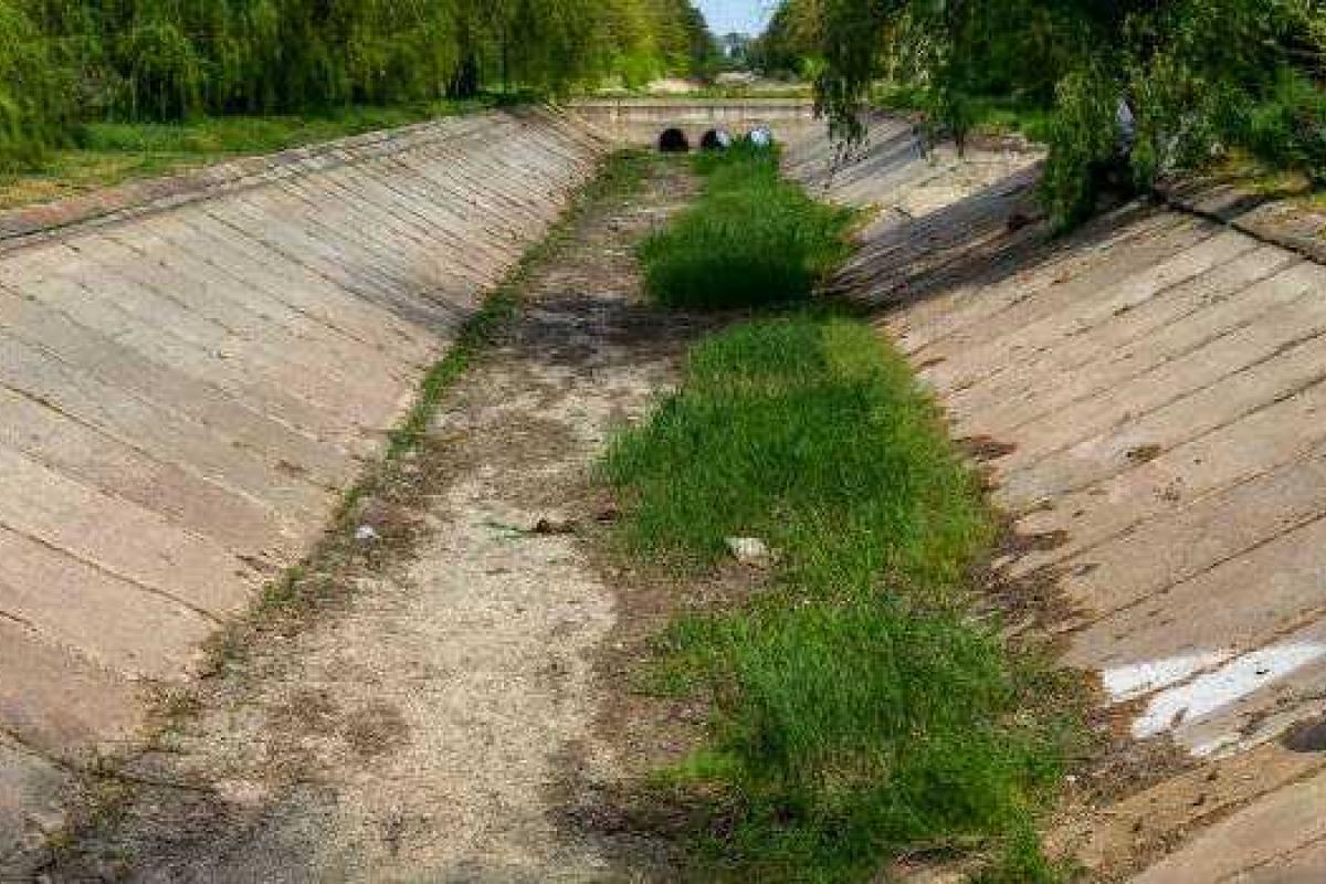 В Крыму подсчитали, на сколько еще хватит воды на полуострове В Крыму подсчитали, на сколько еще хватит воды на полуострове