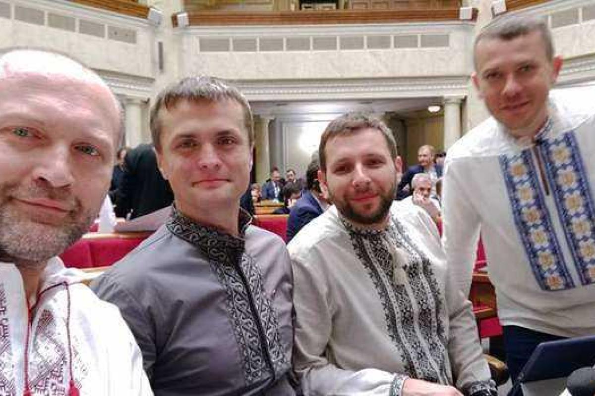 День вышиванки вызвал ажиотаж в Раде