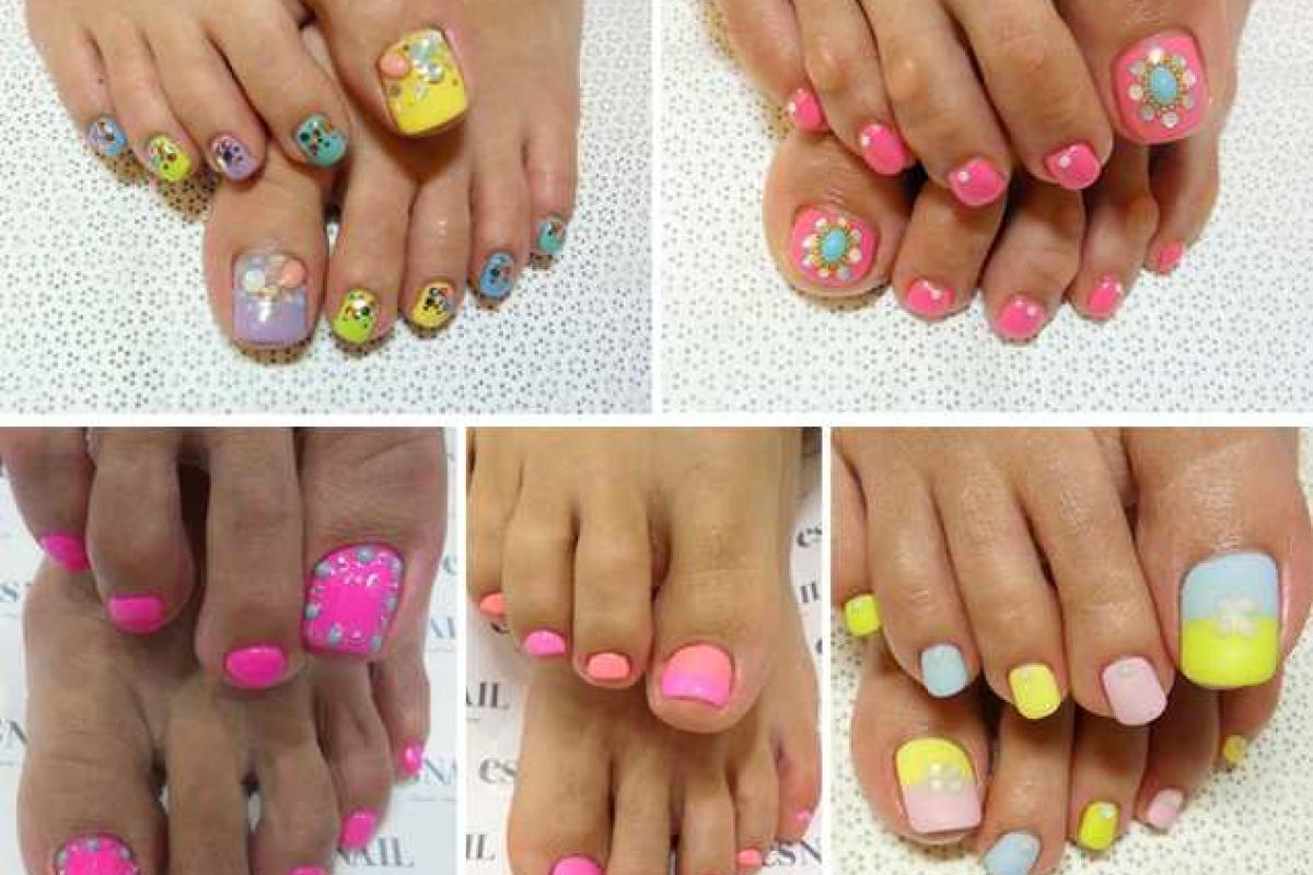10 необычных идей для летнего педикюра