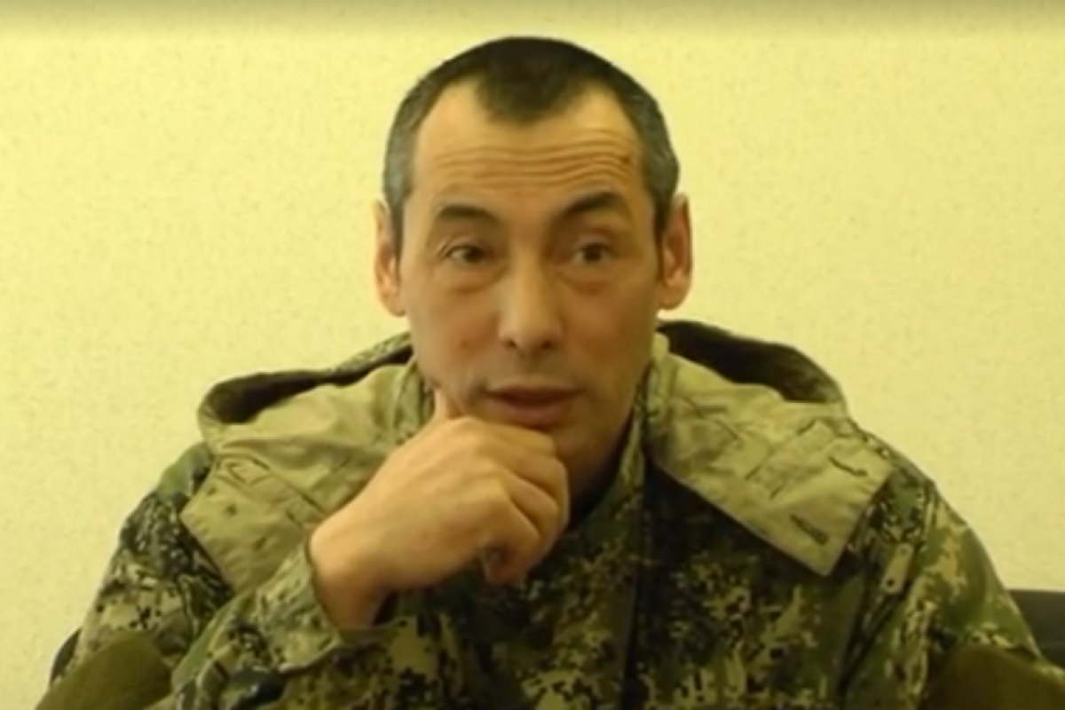 "Мэр" оккупированной Горловки "дал срок" силам АТО до 3 июля, чтобы "перейти под его командование" "Мэр" оккупированной Горловки "дал срок" силам АТО до 3 июля, чтобы "перейти под его командование"