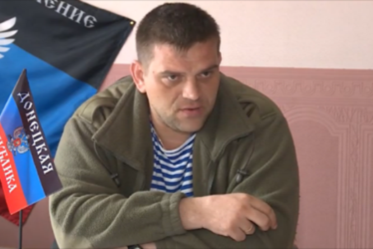 "Подвиги" боевиков в Ясиноватой: вагоны расстреливают из танков и сдают на металл