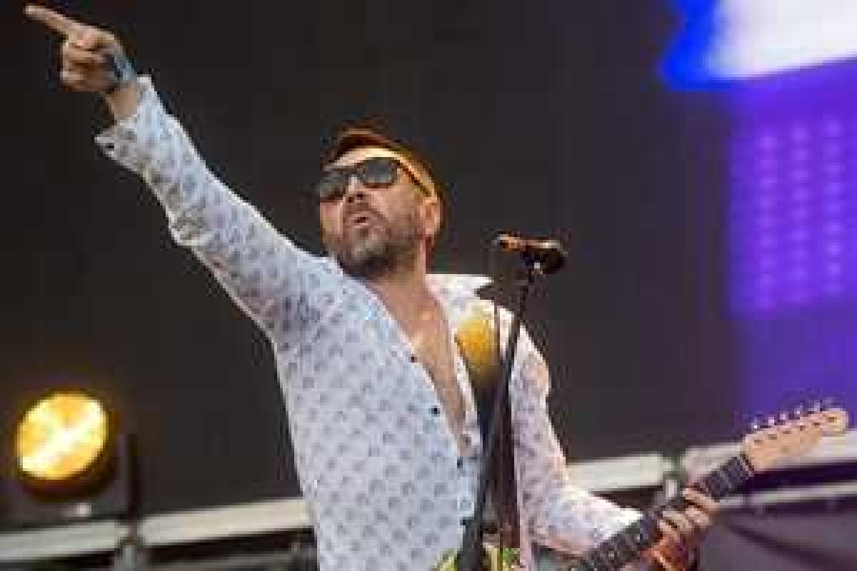 Новый клип «Ленинграда» бьет рекорды по просмотрам