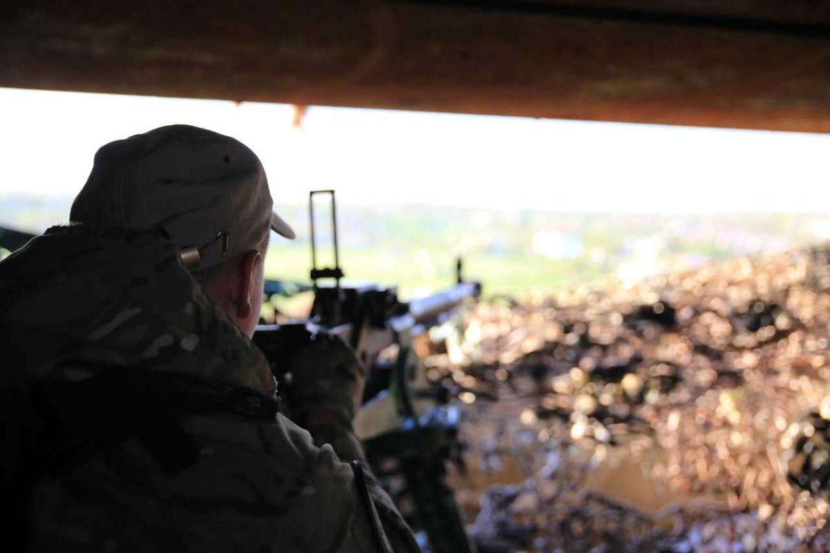 Штаб АТО: Боевики обстреливают Донецкое, Мариупольское и Луганское направления Штаб АТО: Боевики обстреливают Донецкое, Мариупольское и Луганское направления