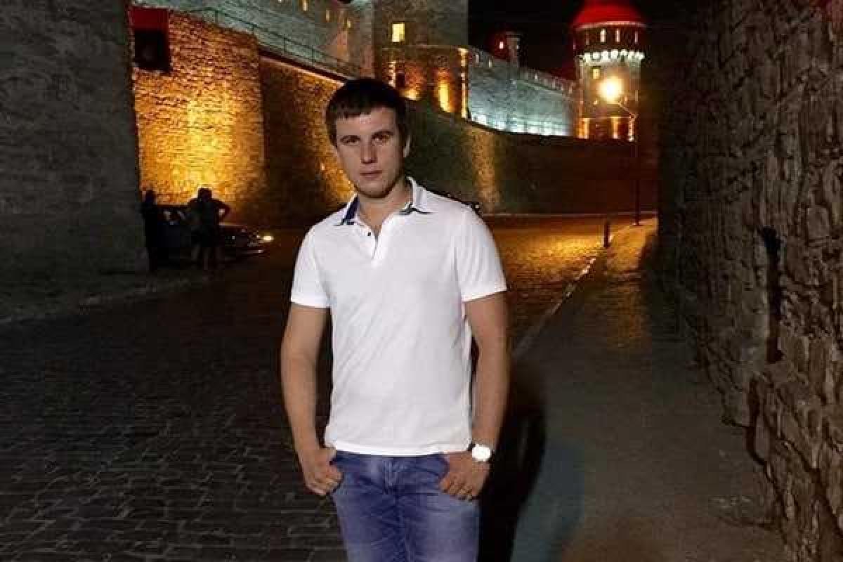 Тараса Познякова расстреляли из пистолета ТТ прямо в салоне авто - СМИ Тараса Познякова расстреляли из пистолета ТТ прямо в салоне авто - СМИ