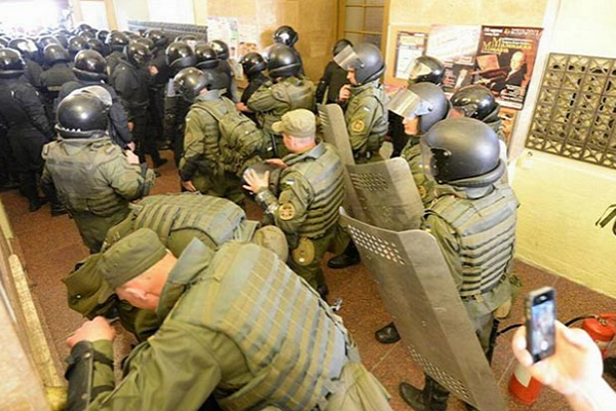 Активистка рассказала о раненых из-за столкновений во Львове Активистка рассказала о раненых из-за столкновений во Львове