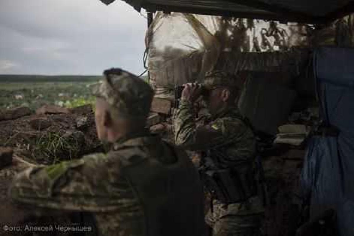 Волонтер: Россияне слушают наши рации, у них есть четкая задача – отбивать территории Волонтер: Россияне слушают наши рации, у них есть четкая задача – отбивать территории