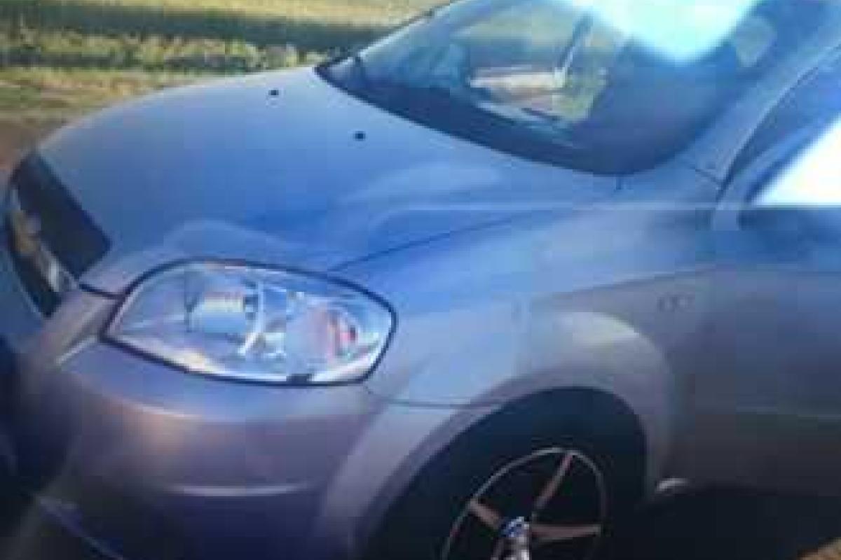 Шкиряк: КПВВ "Марьинка" снова обстреляли, повреждения получил автомобиль "Шевроле"