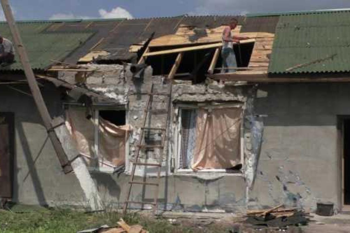 Террористы обстреляли детский садик в Первомайском