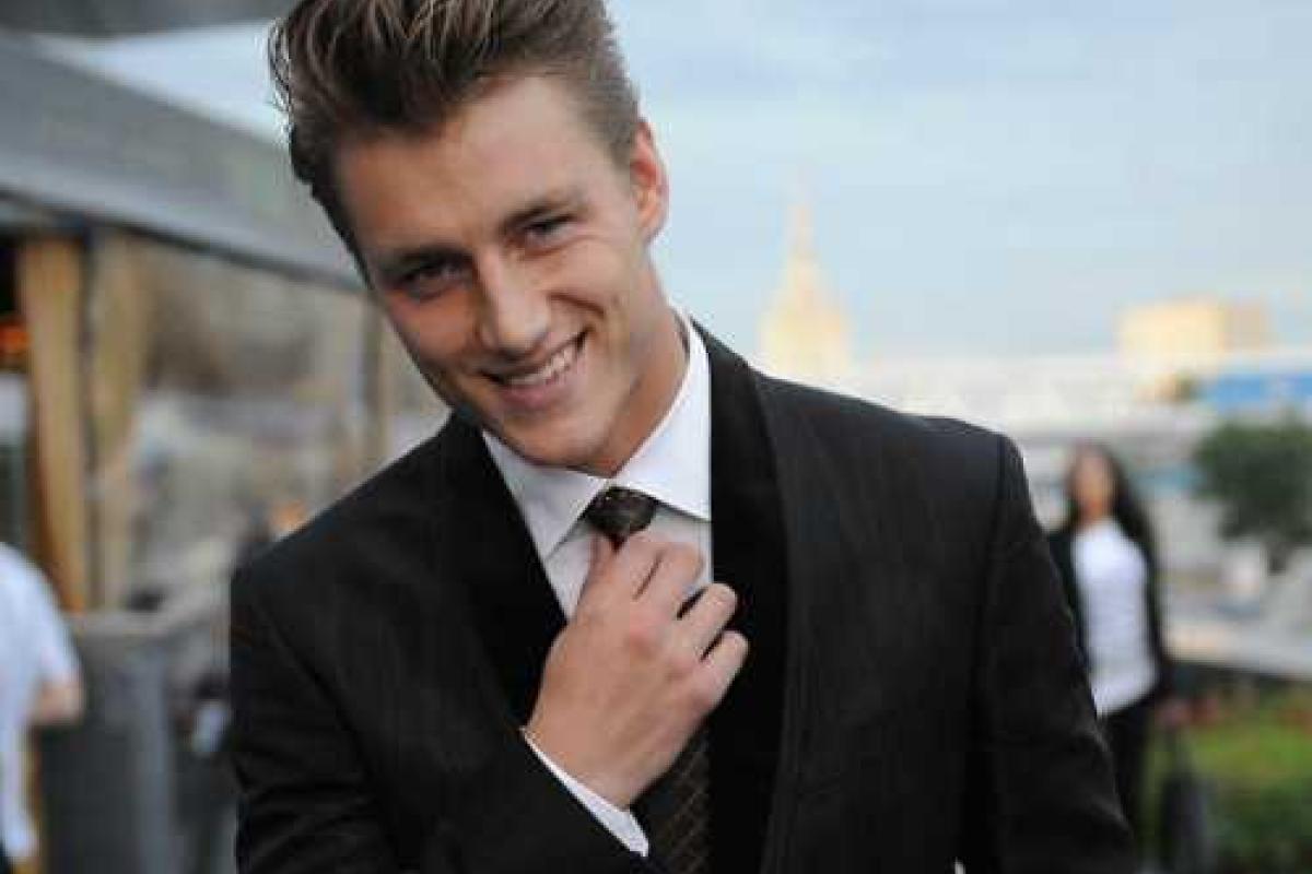 Алексей Воробьев чуть не довел свою девушку до суицида