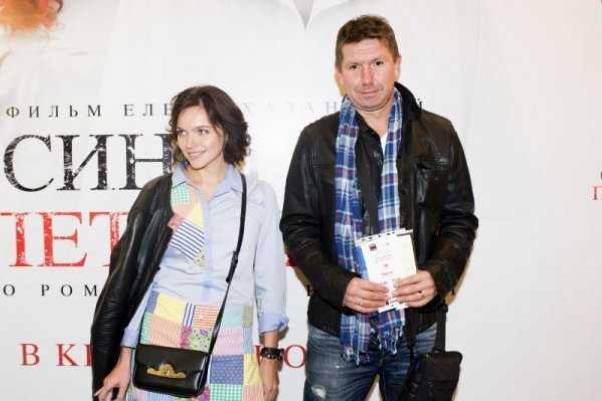 Музыкант Сергей Кристовский женился на актрисе Наталье Земцовой