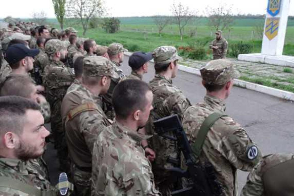 Полки «Азов» и «Донбасс» вернутся на передовую в зону АТО