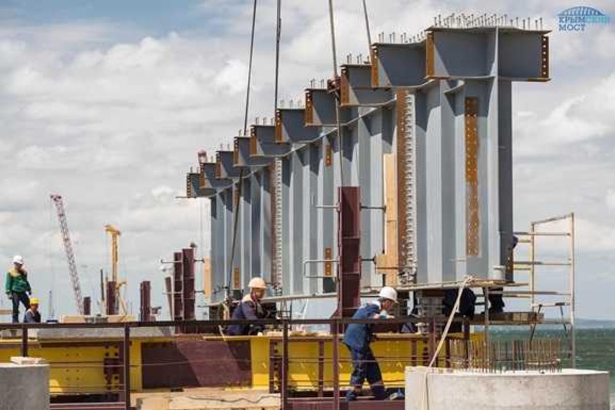 Появилось свежее видео о строительстве Керченского моста Появилось свежее видео о строительстве Керченского моста