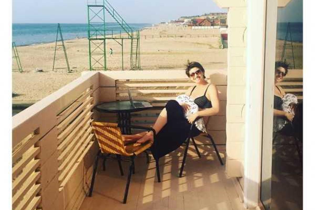 Анита Луценко умилила фото с малышкой на море