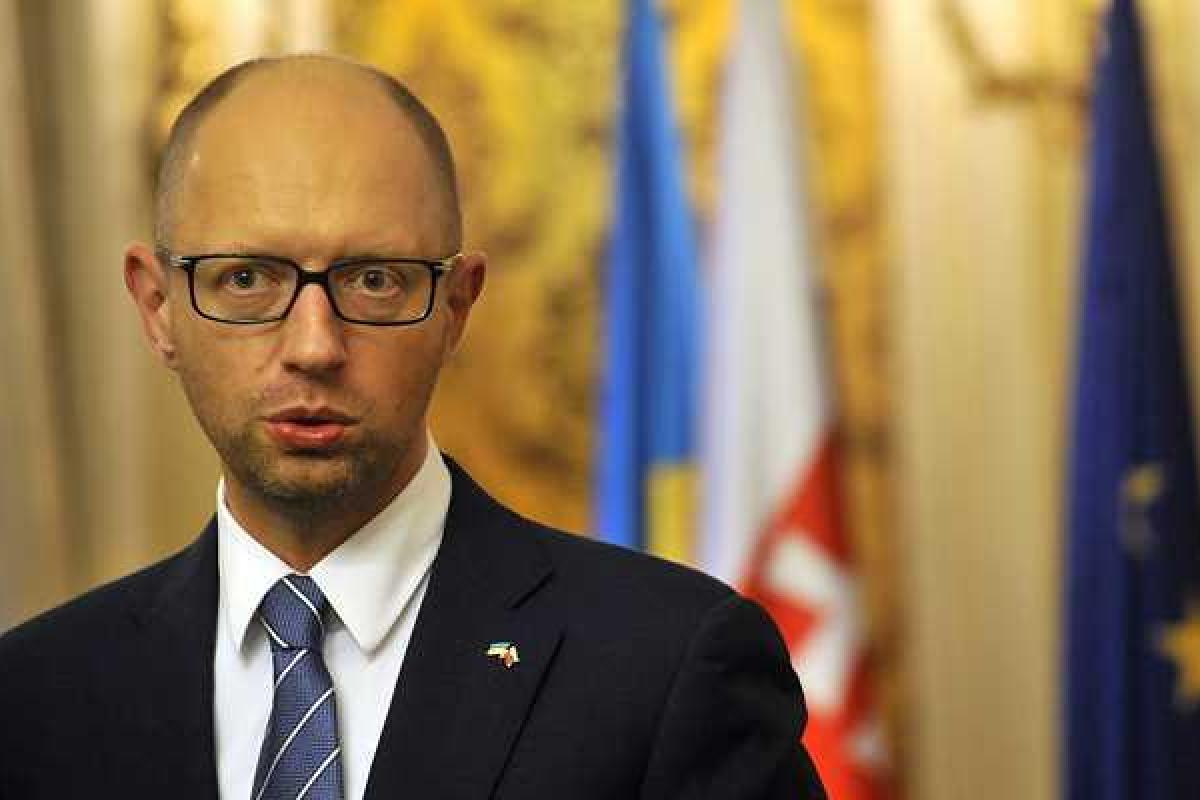 Яценюк: Верховная Рада сегодня приняла историческое решение