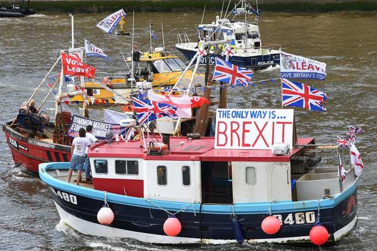 Британцы, как и россияне, нетерпимо относятся к ситуациям, когда они не главные, - местный житель Британцы, как и россияне, нетерпимо относятся к ситуациям, когда они не главные, - местный житель