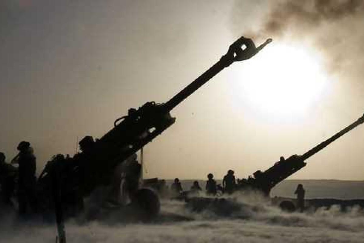 Боевики из артустановок расстреляли жилой сектор Торецка