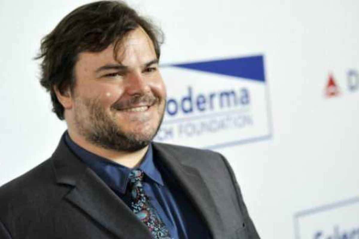 В СМИ появилась информация о смерти известного комедийного актера Джека Блэка В СМИ появилась информация о смерти известного комедийного актера Джека Блэка