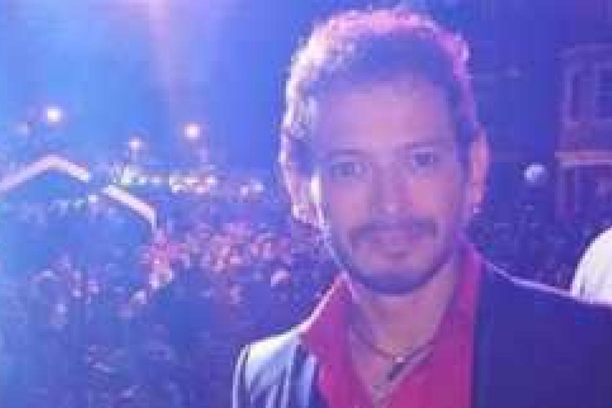 В США неизвестный цинично расстрелял участника шоу "Голос" В США неизвестный цинично расстрелял участника шоу "Голос"