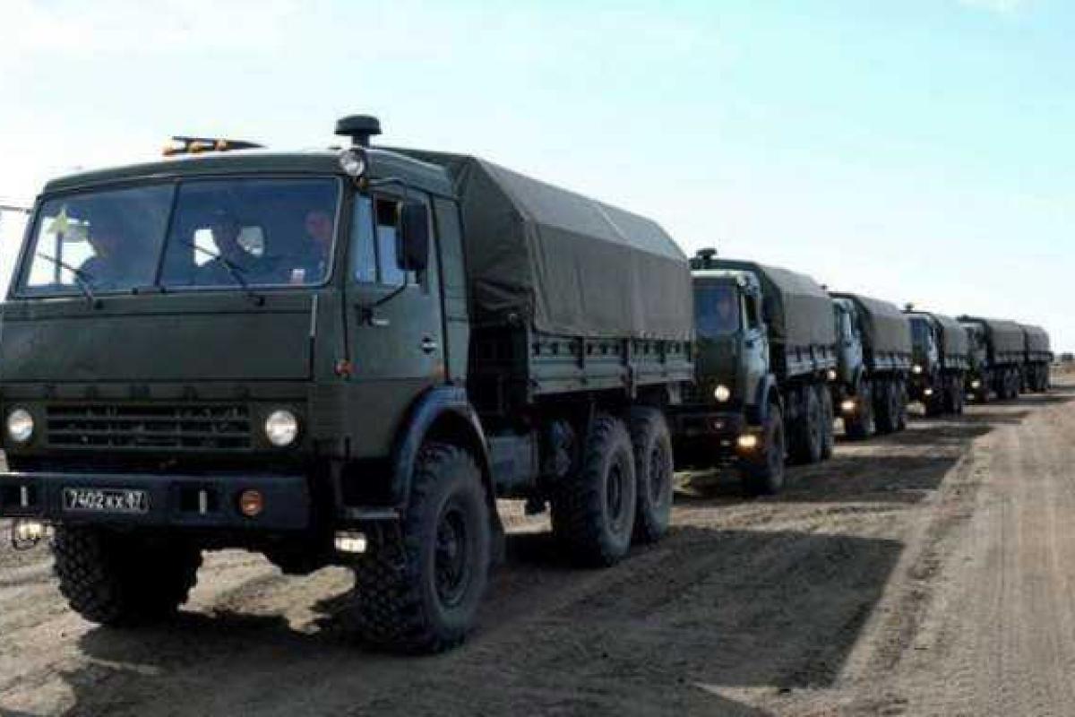 В Горловку перебросили 35 грузовиков боевиков «ДНР» В Горловку перебросили 35 грузовиков боевиков «ДНР»