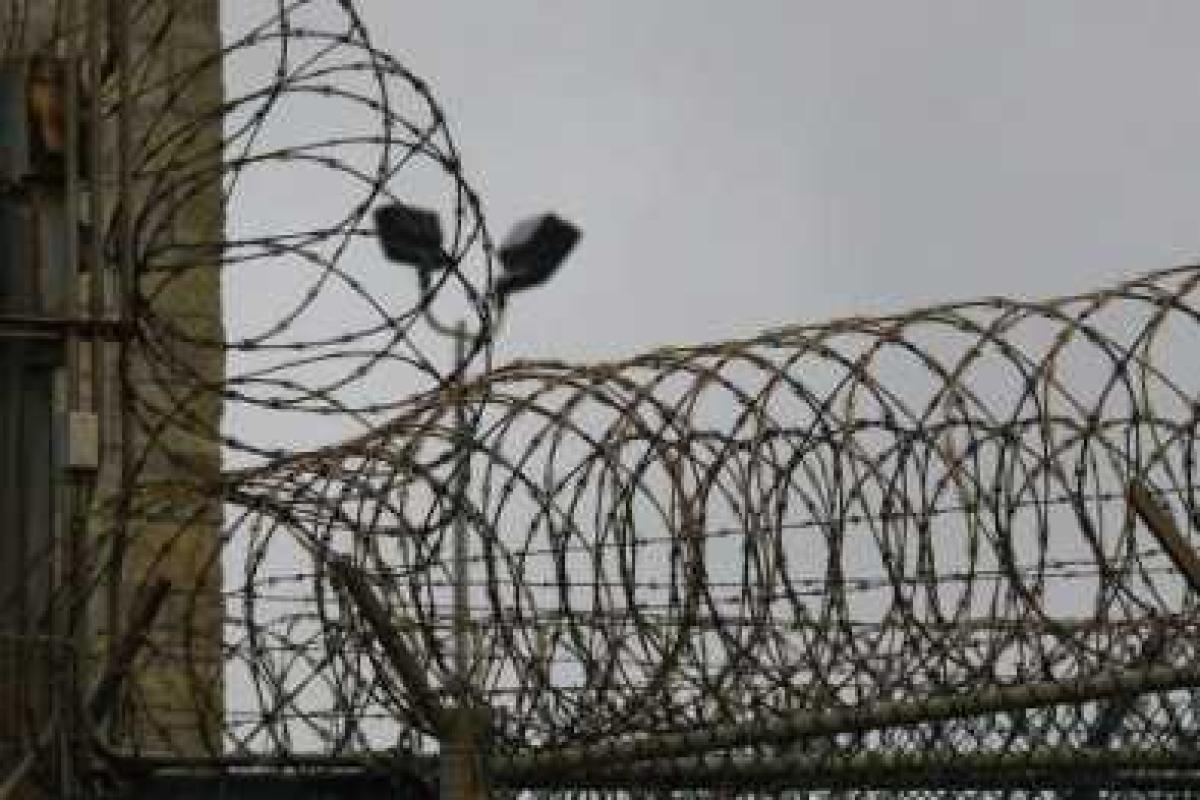 Житель Мариуполя стал миллионером, обворовывая своих соседей Житель Мариуполя стал миллионером, обворовывая своих соседей