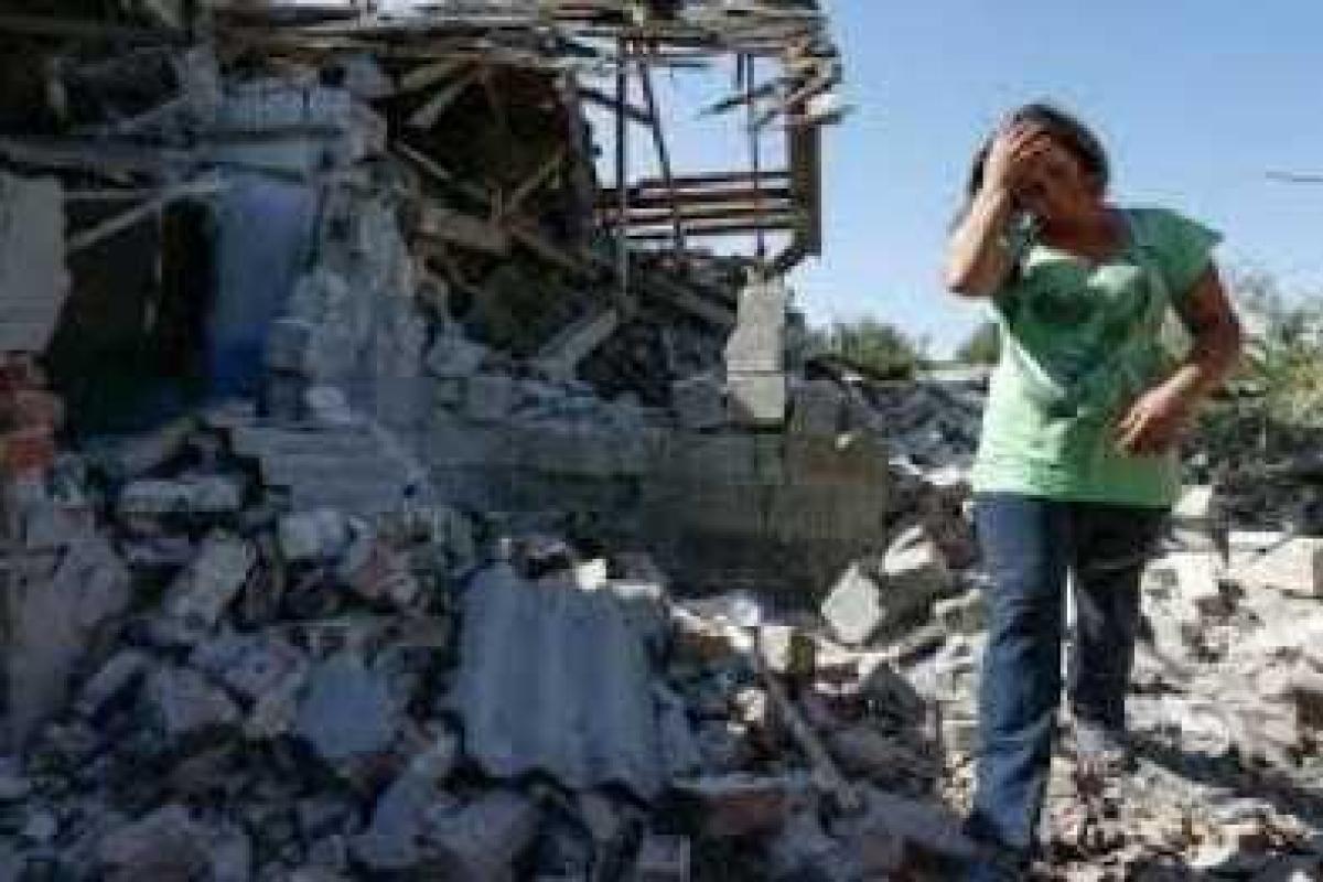 Боевики обстреляли жилые районы Коминтерново, есть разрушения 