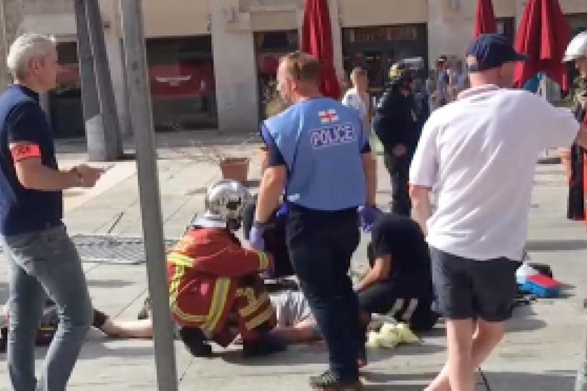 Среди 16 человек, получивших серьезные ранения в Марселе, есть россиянин Среди 16 человек, получивших серьезные ранения в Марселе, есть россиянин