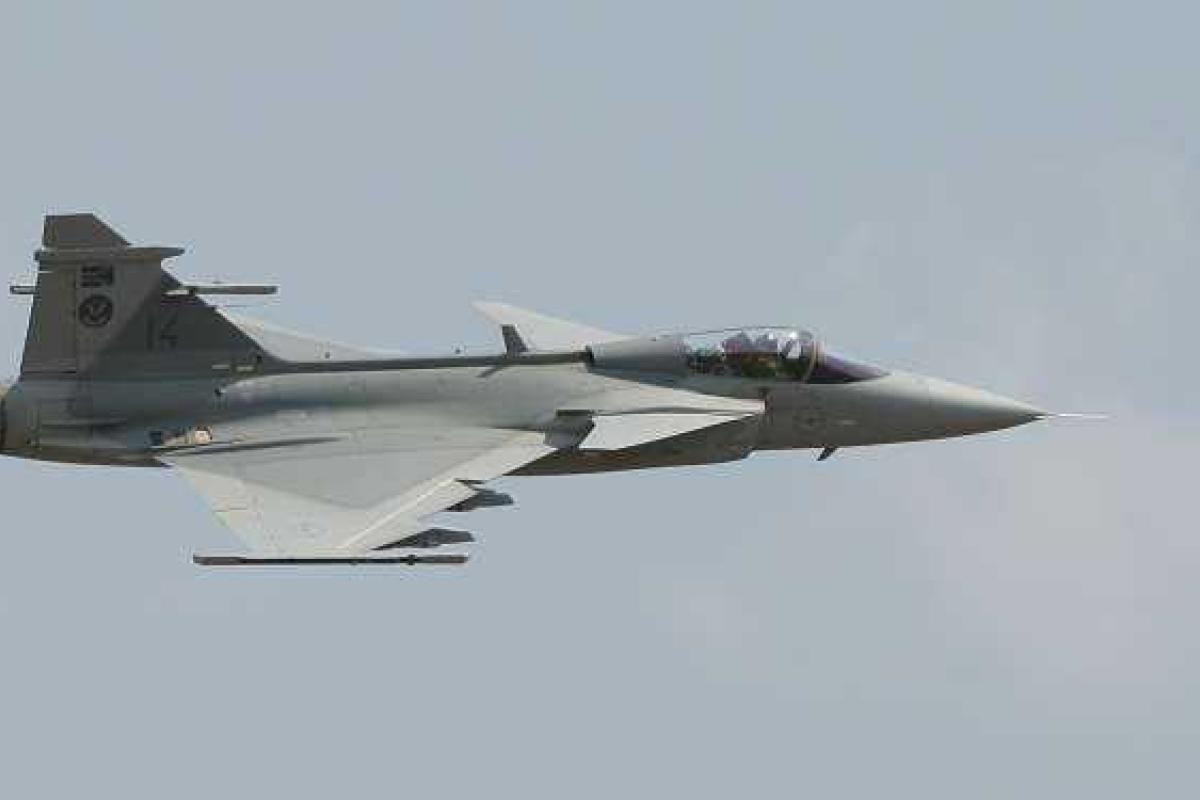 В Нидерландах на репетиции авиашоу столкнулись два самолета В Нидерландах на репетиции авиашоу столкнулись два самолета