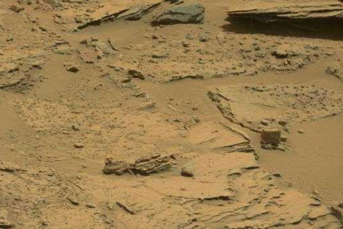 Невероятную находку обнаружили уфологи на Марсе Невероятную находку обнаружили уфологи на Марсе