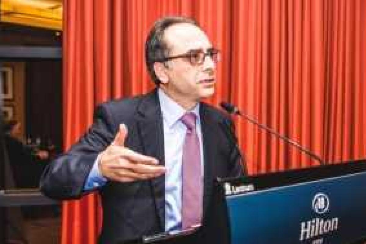 Президент Порошенко уволил Сергея Корсунского с должности посла Украины в Турции Президент Порошенко уволил Сергея Корсунского с должности посла Украины в Турции