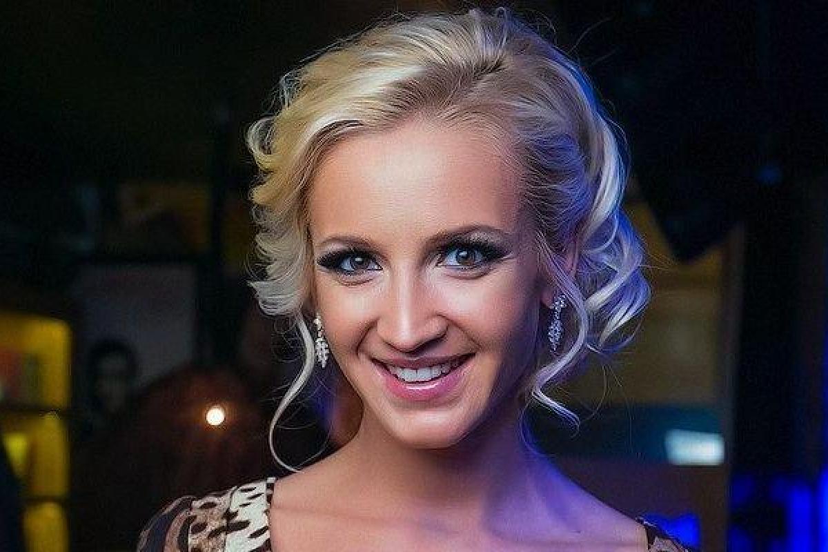 Фанатам не понравились выпирающие ребра Ольги Бузовой