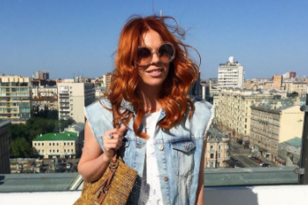 Поклонники заподозрили у Анастасии Стоцкой беременность 