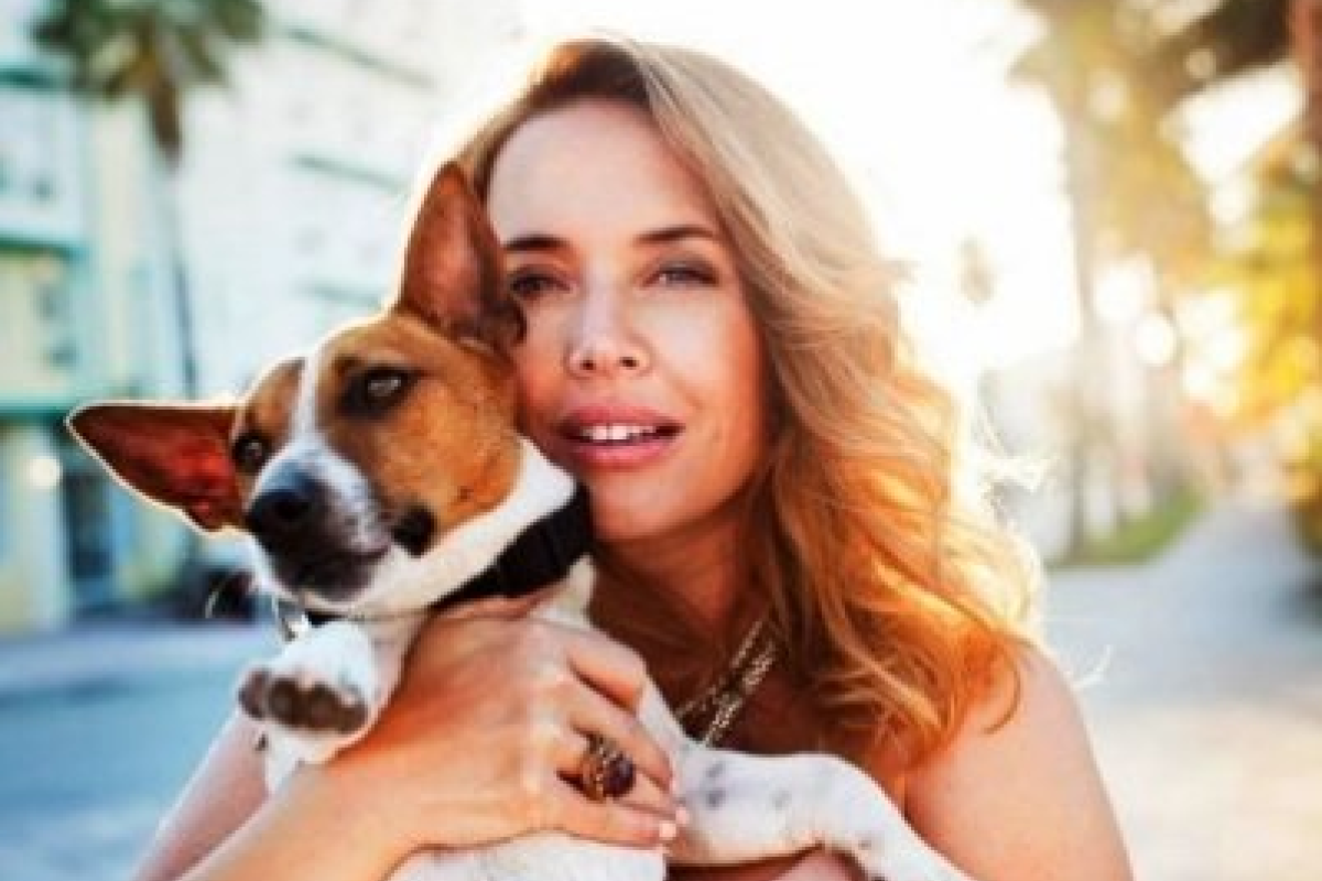 Погибла любимая собака Жанны Фриске