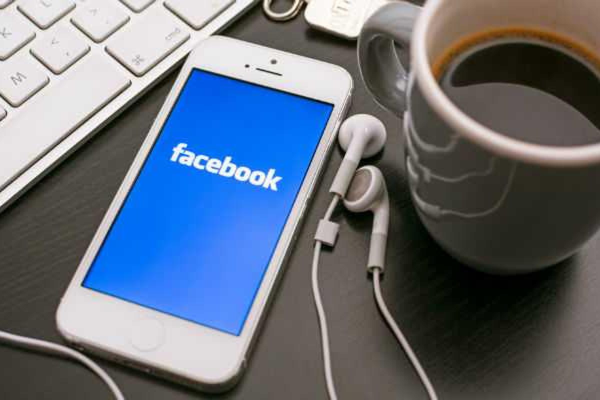 В Крыму истерят из-за блокирования аккаунтов в Facebook В Крыму истерят из-за блокирования аккаунтов в Facebook