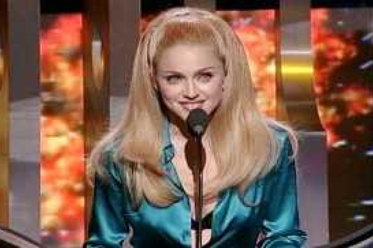 10 популярных зарубежных исполнителей и групп 90-х годов