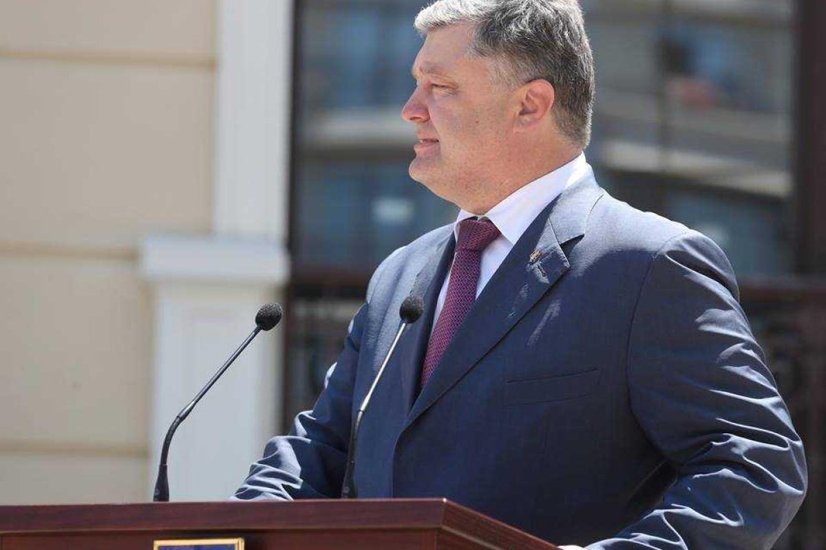 Продление санкций против РФ будет мотивацией для россиян сесть за стол переговоров - Порошенко Продление санкций против РФ будет мотивацией для россиян сесть за стол переговоров - Порошенко