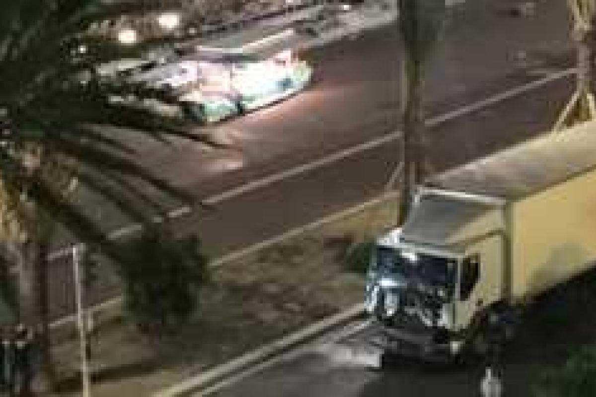 Теракт в Ницце: стало известно имя убийцы Теракт в Ницце: стало известно имя убийцы