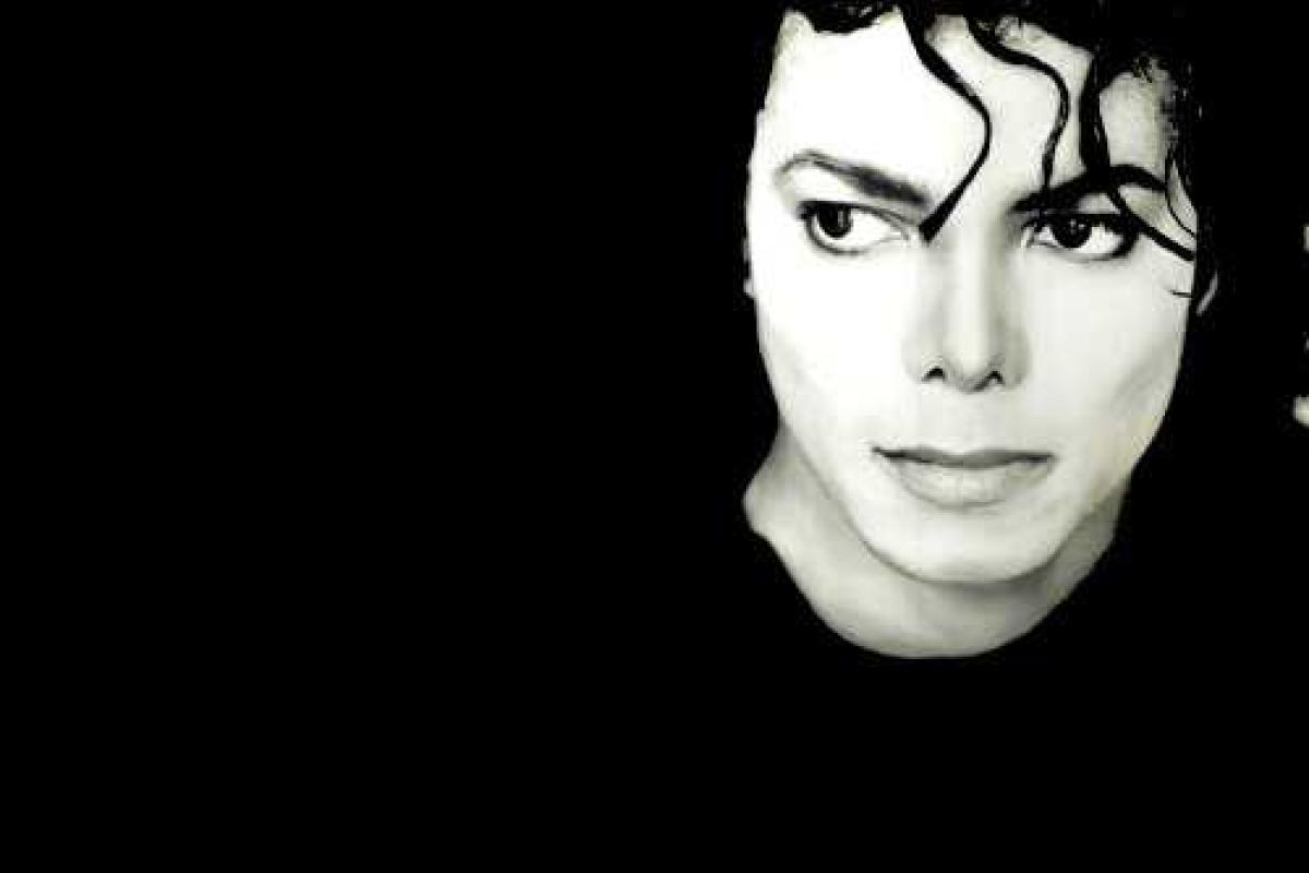 Врач Майкла Джексона рассказал, кто действительно убил певца