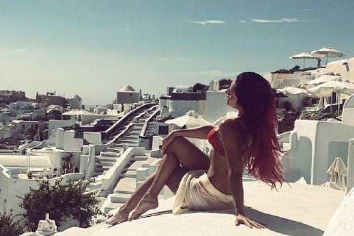 Певица Нюша удивила фанатов резко уменьшившейся грудью 