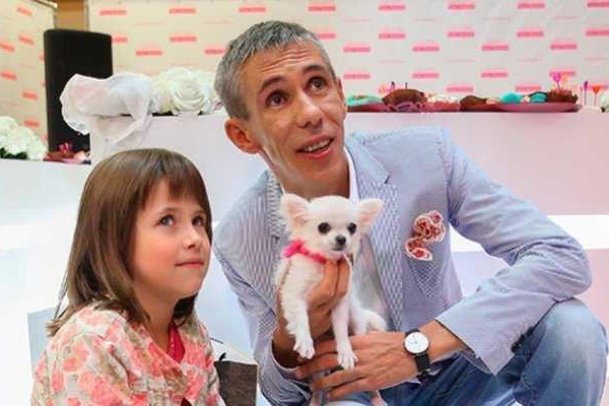 Дочь актера Панина рассказала, почему она не хочет возвращаться к маме