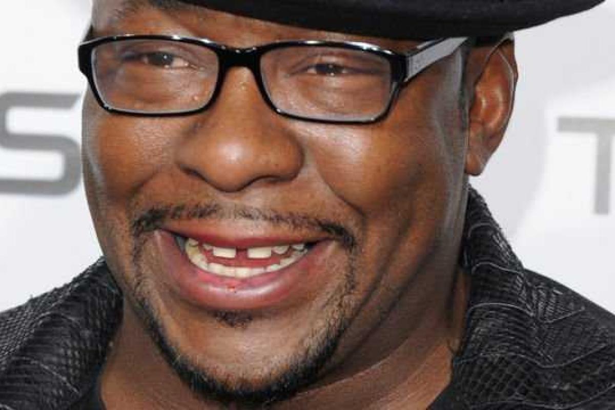 Бывший муж Уитни Хьюстон стал папой в 7-й раз