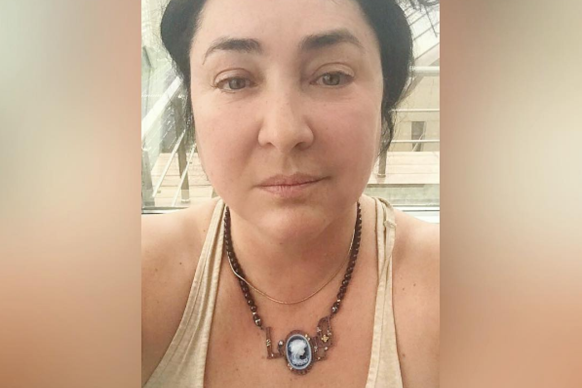 Лолита Милявская без косметики похвасталась «семейной реликвией»