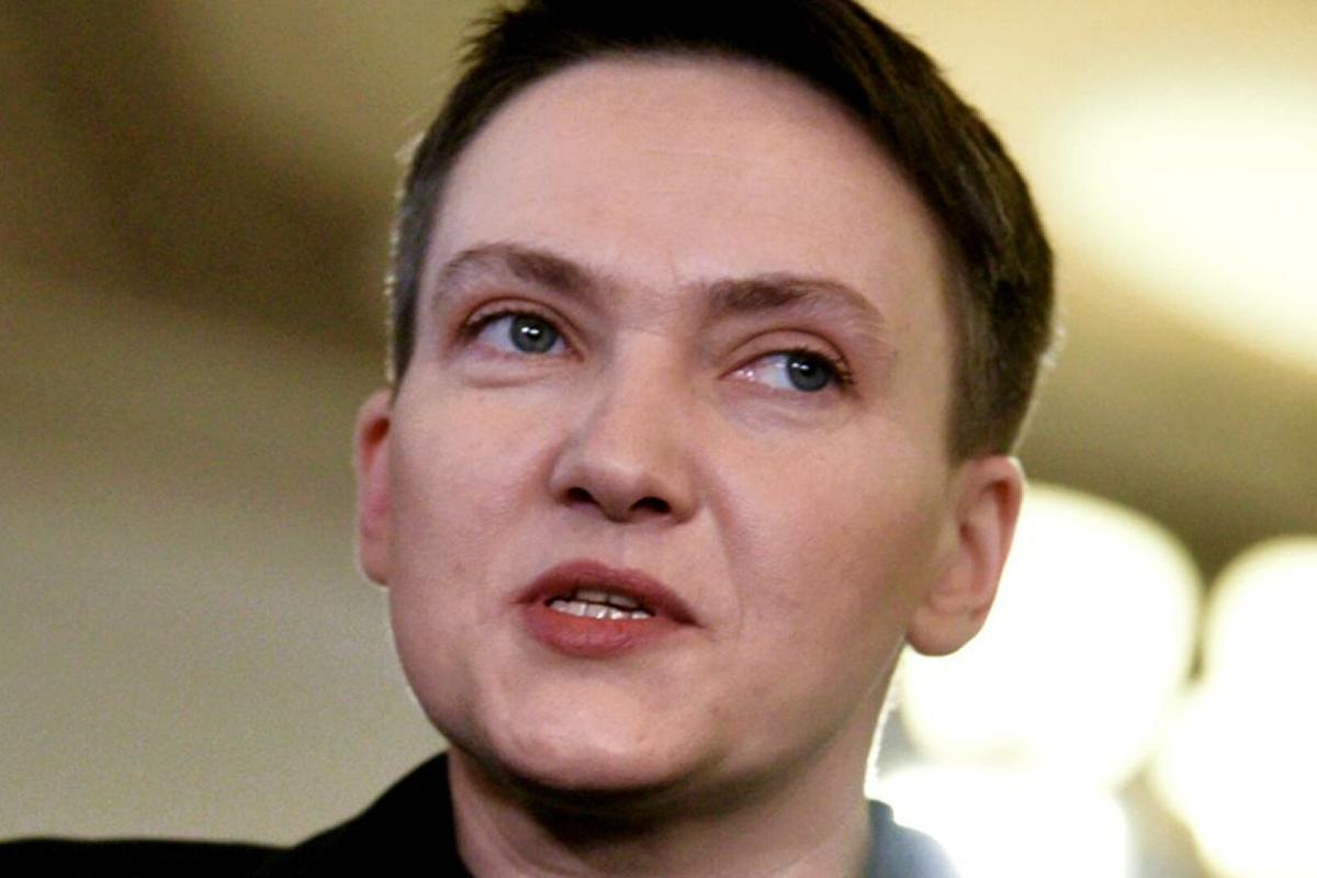 Надежда Савченко – украинская Жанна д'Арк или "сбитый летчик"? Надежда Савченко – украинская Жанна д'Арк или "сбитый летчик"?