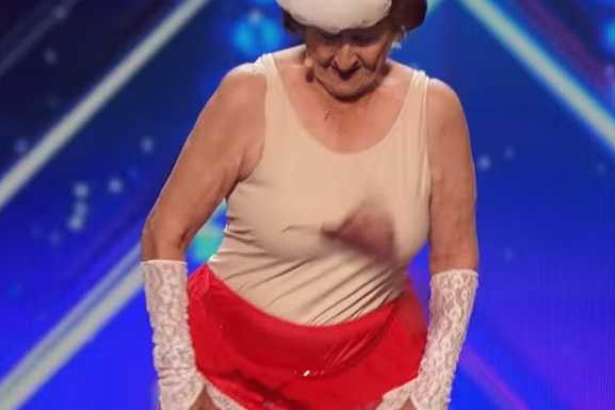 Стриптиз 90-летней американки взорвал сеть Стриптиз 90-летней американки взорвал сеть