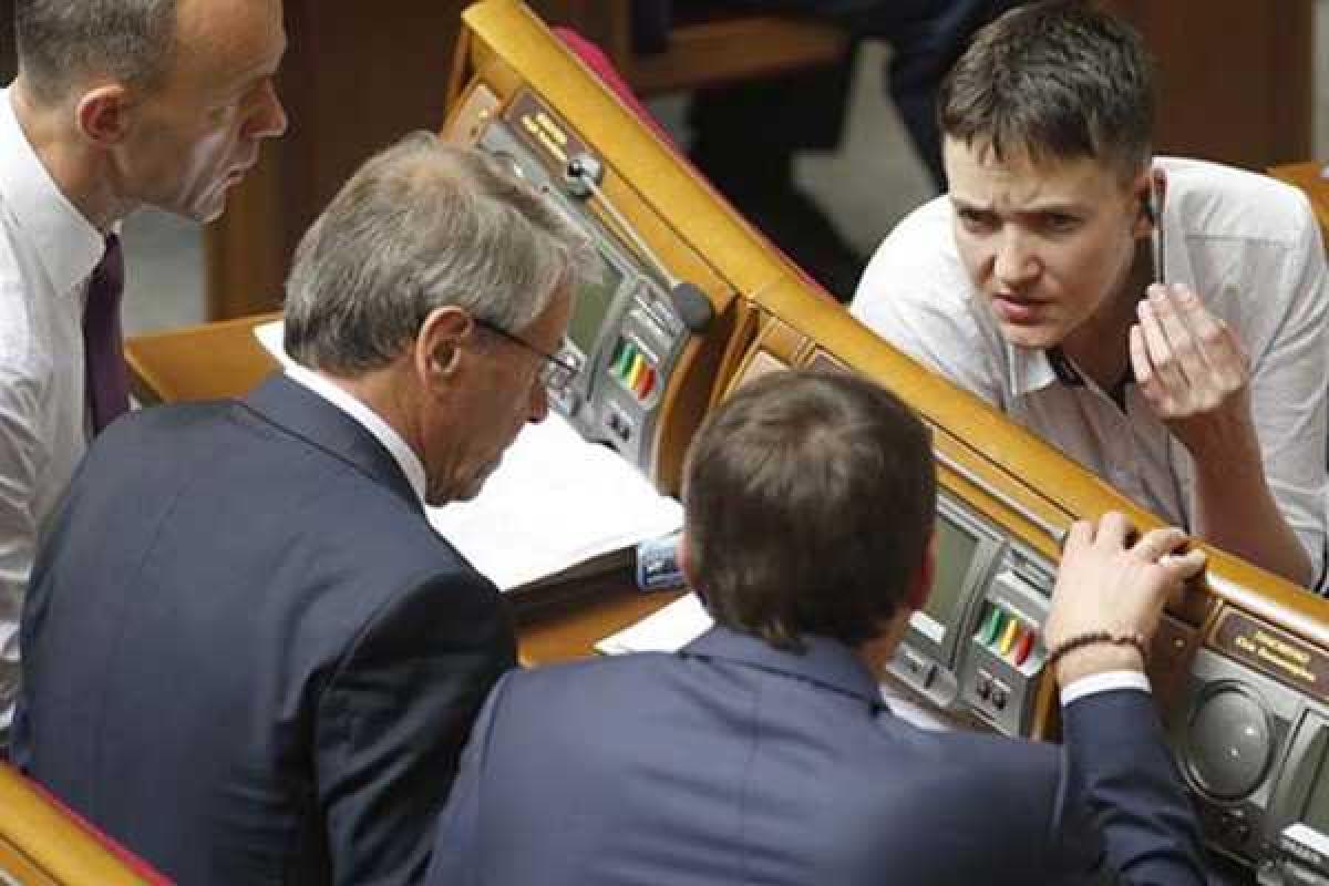 Боевики "ЛНР" приветствуют создание Надеждой Савченко в Раде депутатской группы "За мир и диалог в Донбассе" Боевики "ЛНР" приветствуют создание Надеждой Савченко в Раде депутатской группы "За мир и диалог в Донбассе"