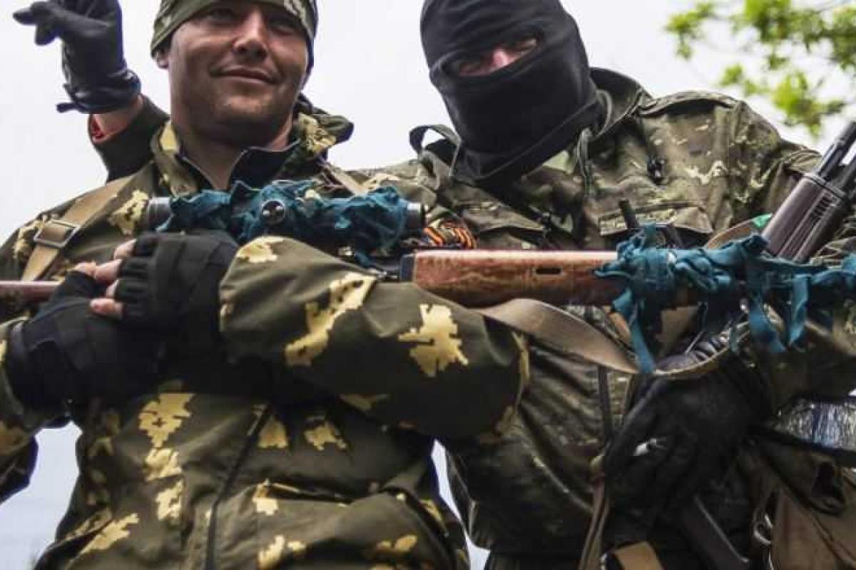 Сторонники "русского мира" возмущены: Россия выдает Украине очередного террориста "ДНР" Сторонники "русского мира" возмущены: Россия выдает Украине очередного террориста "ДНР"