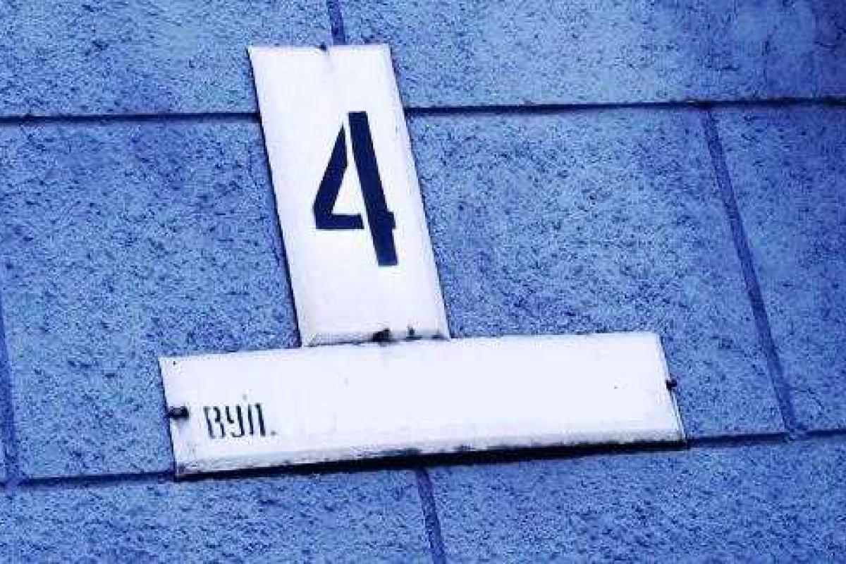 АТОшник отправил в нокаут сторонника антиукраинских взглядов за "гражданскую войну" в Украине