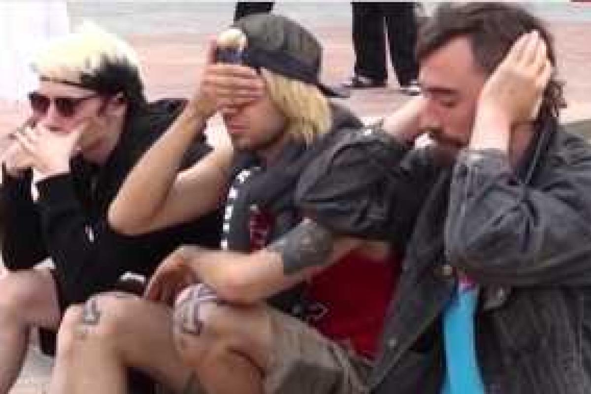 В Москве разогнали участников акции протеста, выступающих против пакета законов Яровой В Москве разогнали участников акции протеста, выступающих против пакета законов Яровой