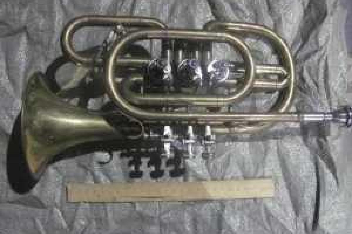 Пограничники задержали жителя РФ, который хотел вывезти из Украины предметы старины Пограничники задержали жителя РФ, который хотел вывезти из Украины предметы старины